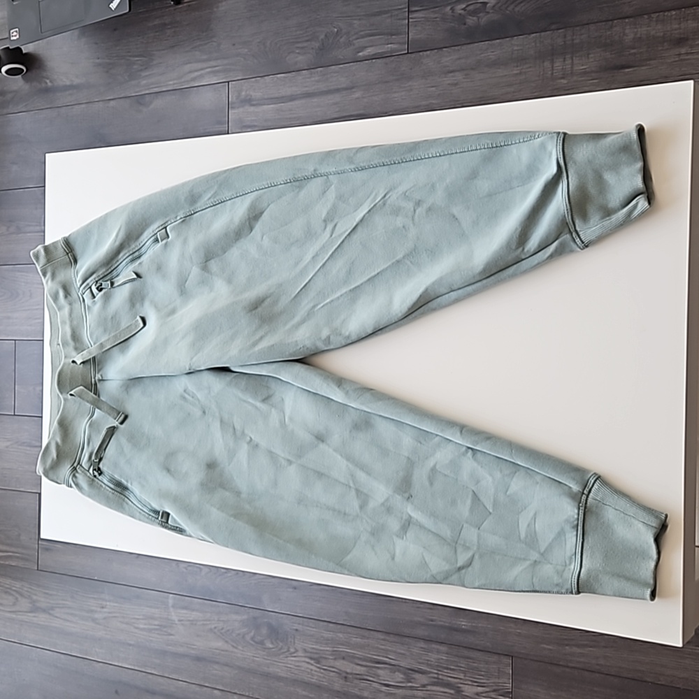 Kirkland Women's XS Joggers - Pastel Green Sweatpants with Zipper Pockets